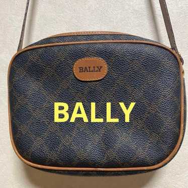 BALLY Leather Shoulder Bag