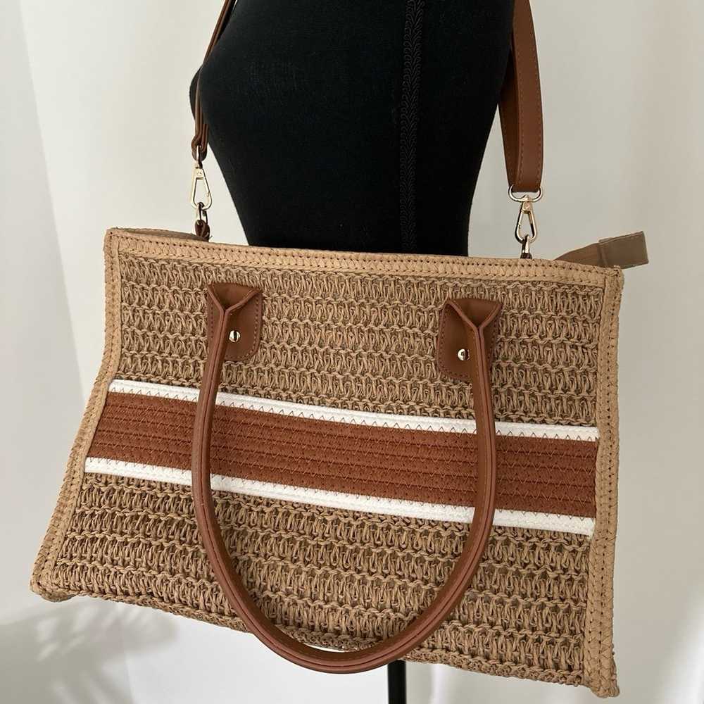 Straw tote - image 3