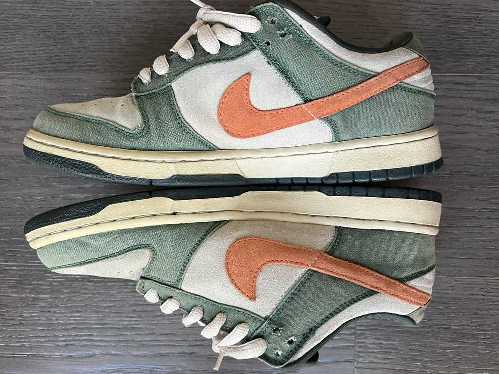 Nike Nike SB Dunk Low Pro Eire - image 12