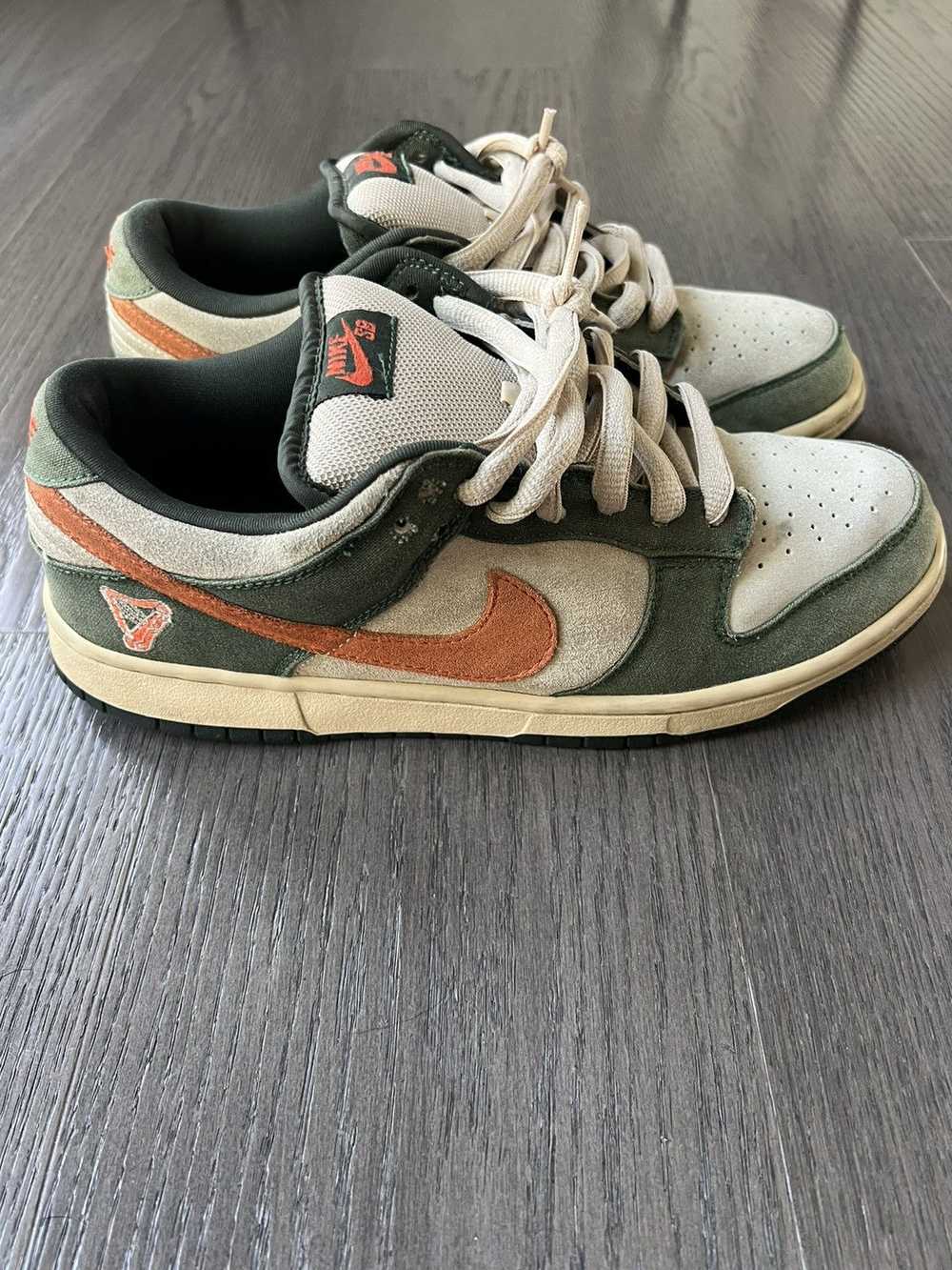 Nike Nike SB Dunk Low Pro Eire - image 2