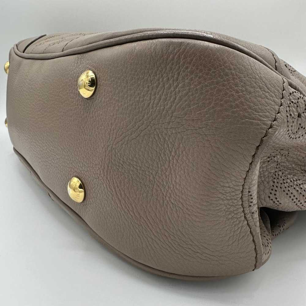 Louis Vuitton Mahina leather handbag - image 5