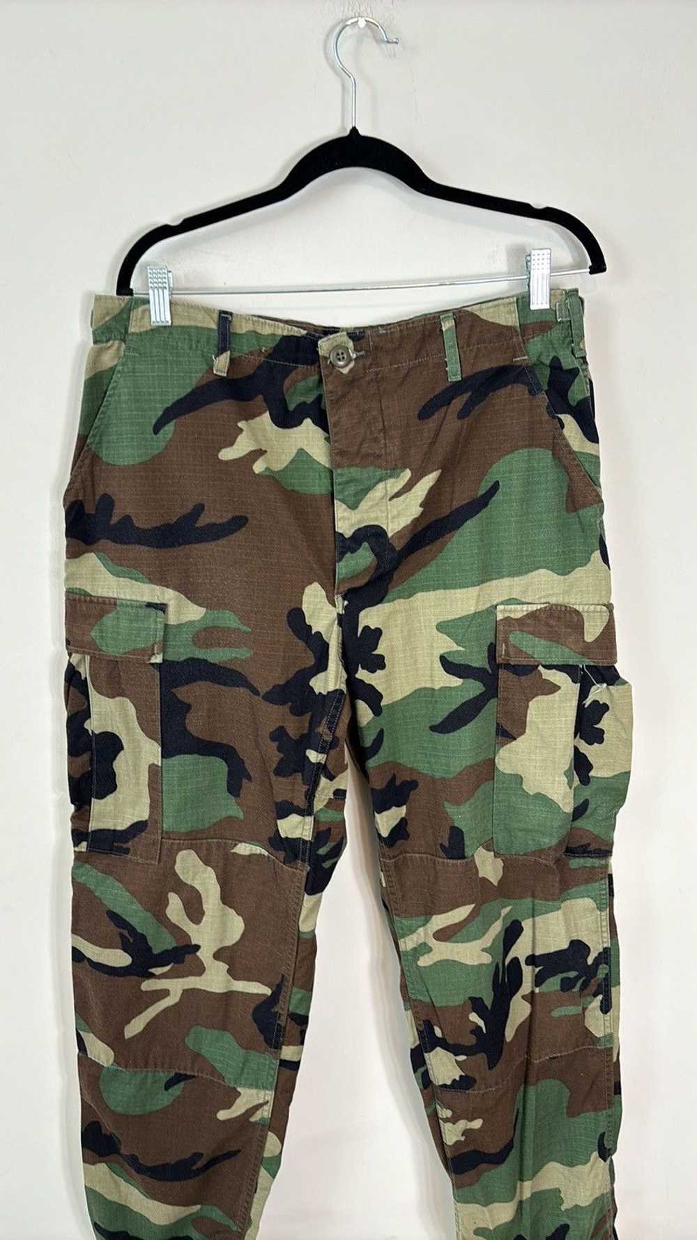 Camo × Military × Vintage Vintage Army Camo Pants - image 2