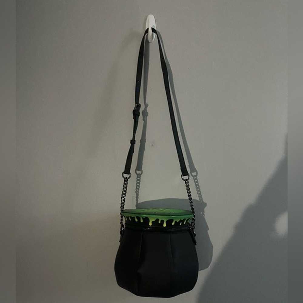 Mad engine Cauldron black and green crossbody pur… - image 3