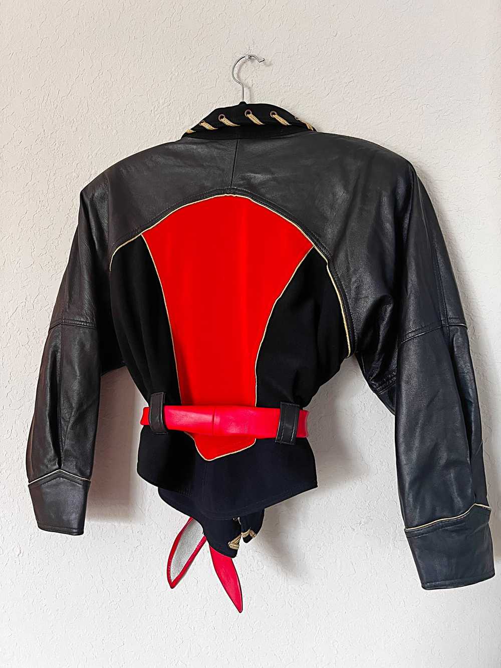 Vintage 80’s Black & Red Leather “Thriller” Belte… - image 2