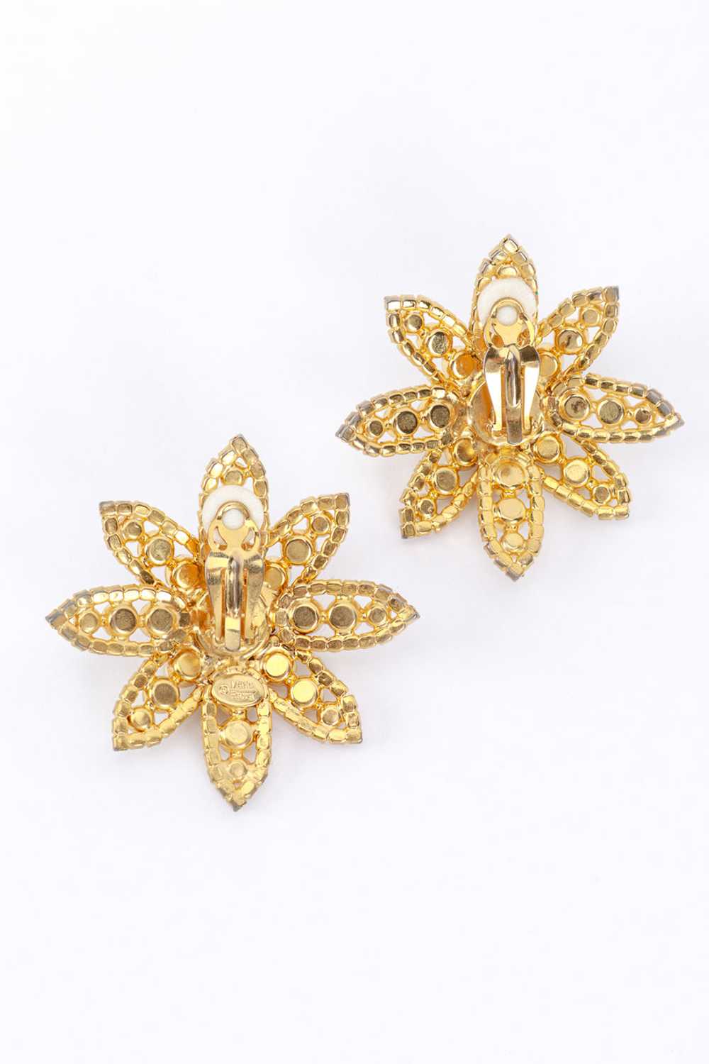 MARIE FERRÁ Pearl & Rhinestone Flower Earrings - image 6