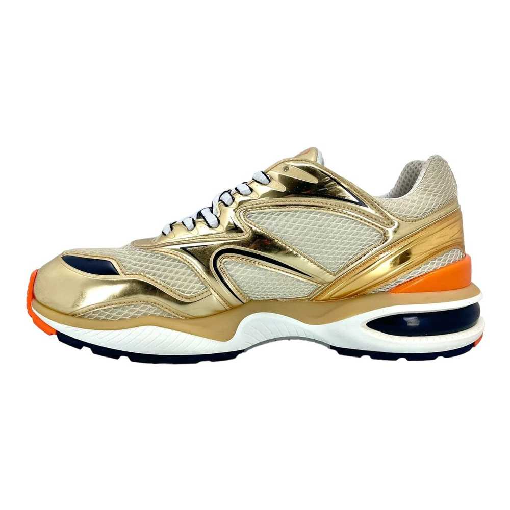 Louis Vuitton LV Trail Sneaker Gold Orange - image 3