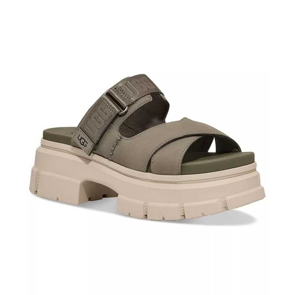 Ugg Leather sandal - image 2