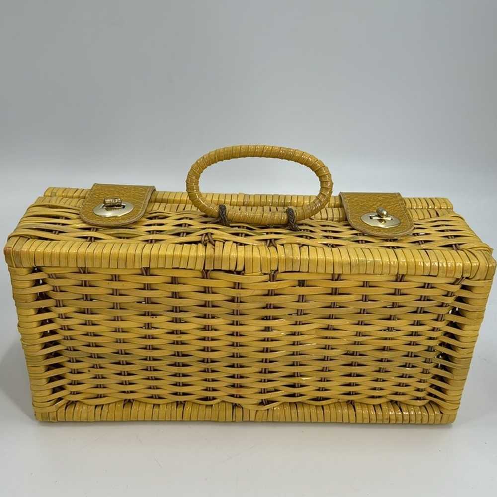 Vintage Yellow Wicker picnic basket handbag - image 2