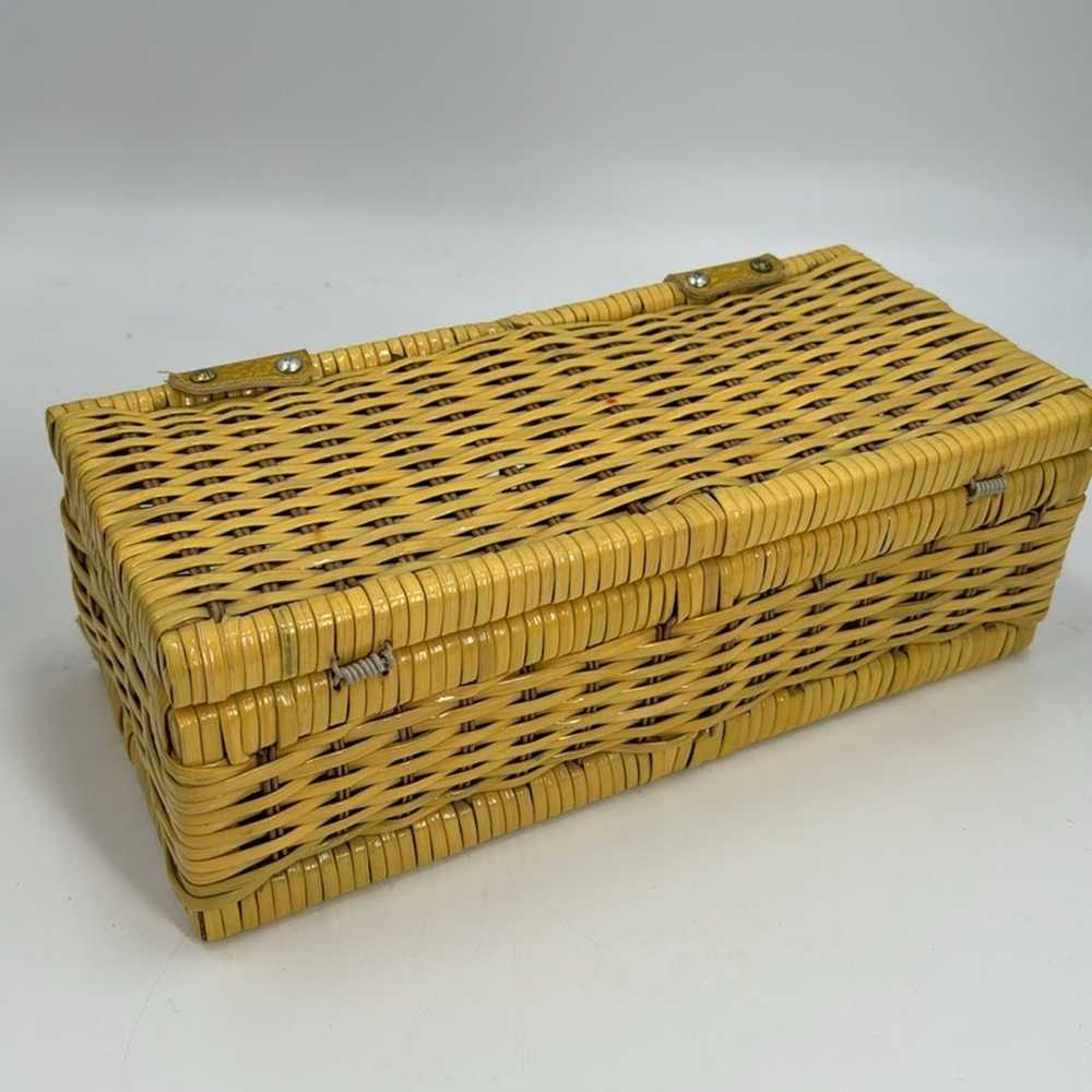 Vintage Yellow Wicker picnic basket handbag - image 6