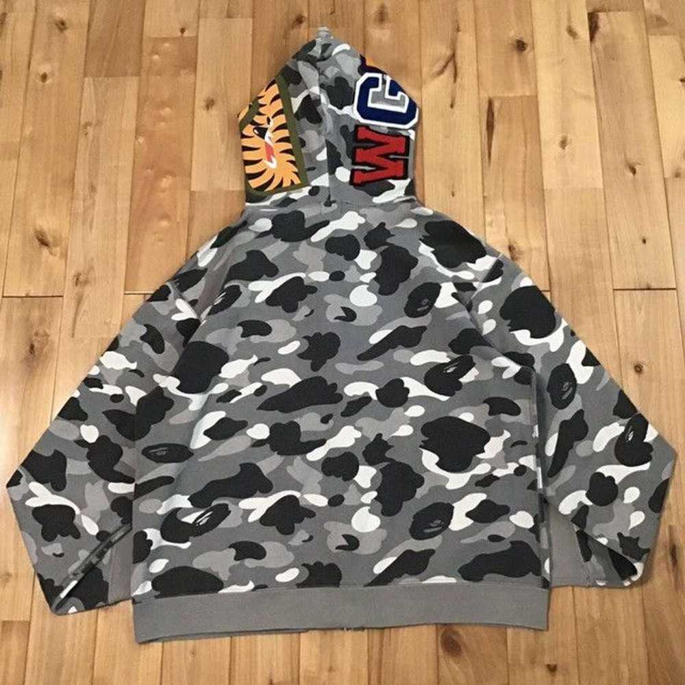 Bape × Nigo 🔥NFS limited🔥 BAPE camo shark full … - image 2