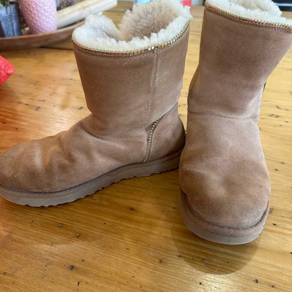 Womens size 8 UGG Classic Short Boots Florence Ch… - image 1