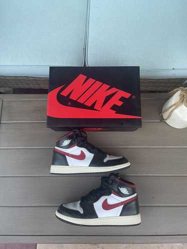 Jordan Brand × Nike Air Jordan 1 High Retro Black 