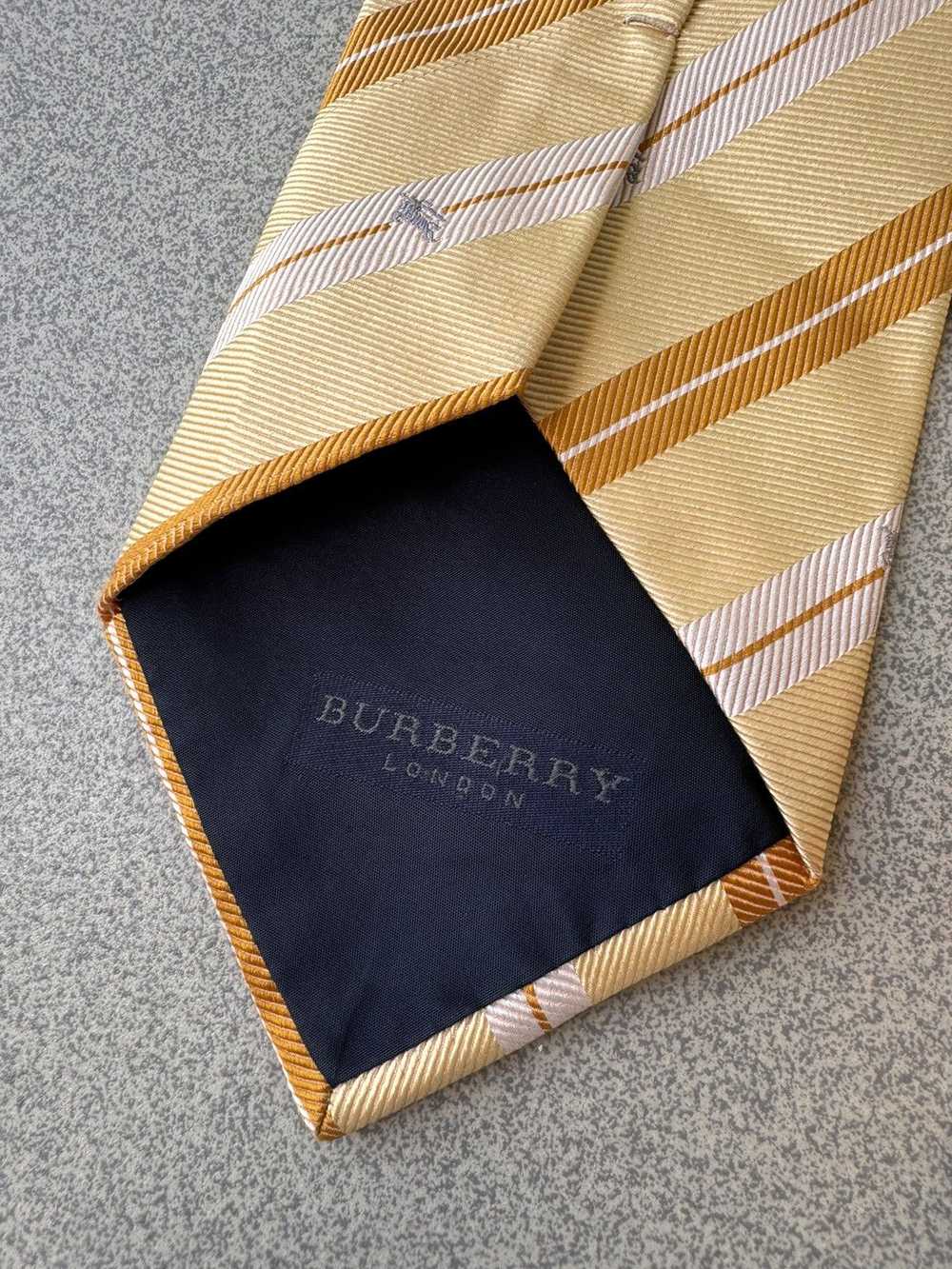 Burberry × Luxury × Vintage BURBERRY Vintage Beig… - image 6