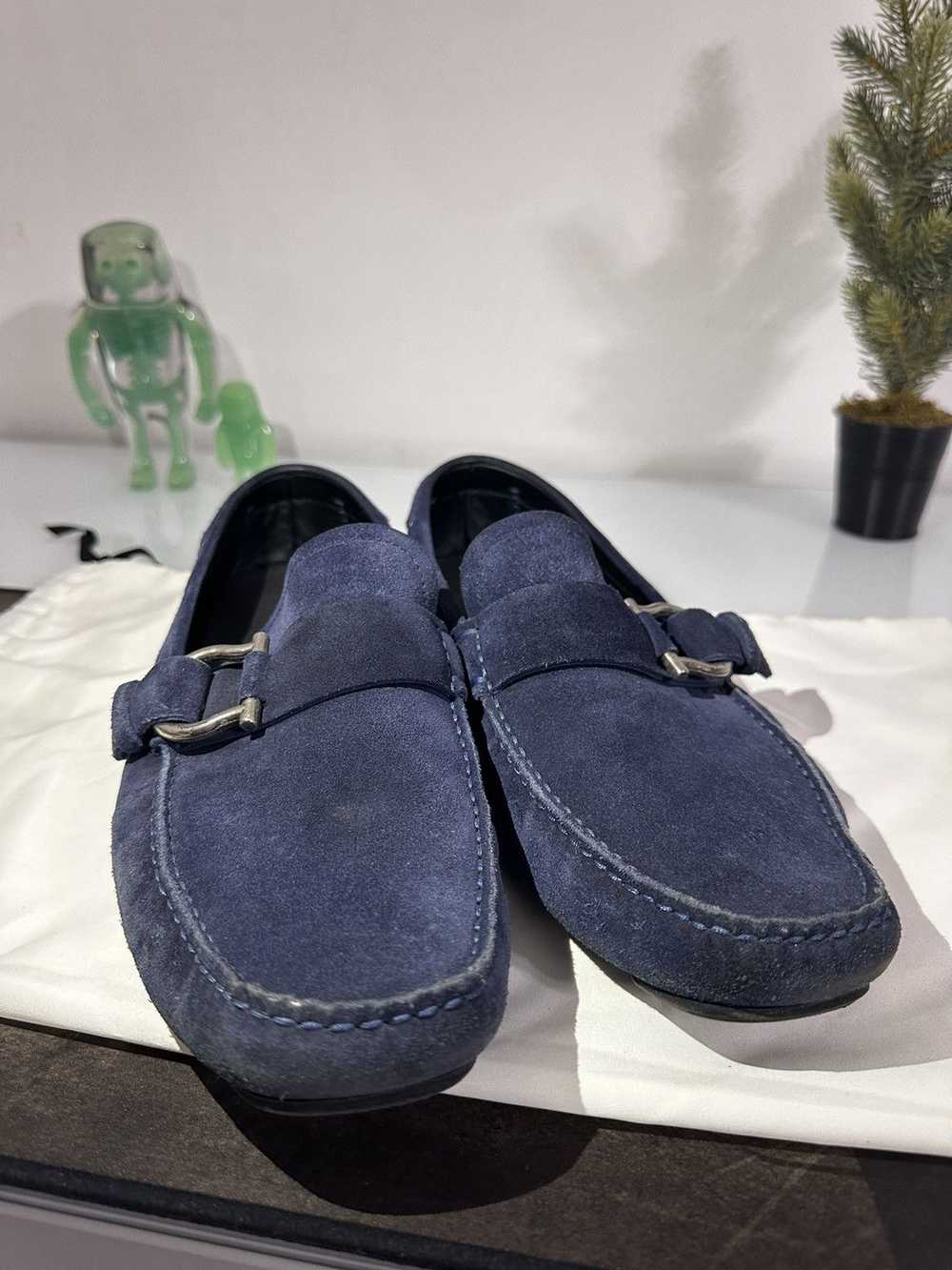 Salvatore Ferragamo Navy Blue Suede Mocasines - image 2