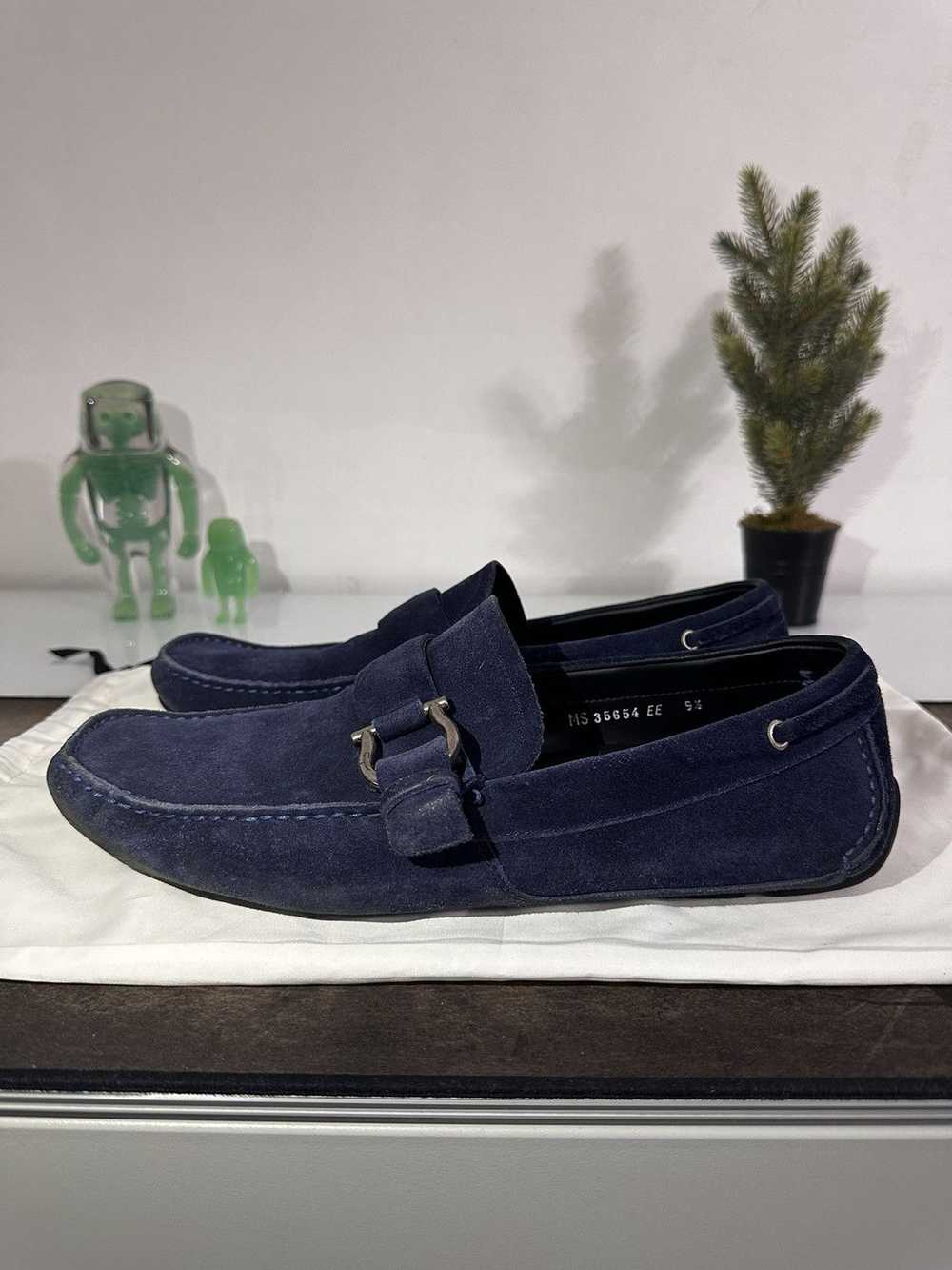 Salvatore Ferragamo Navy Blue Suede Mocasines - image 7