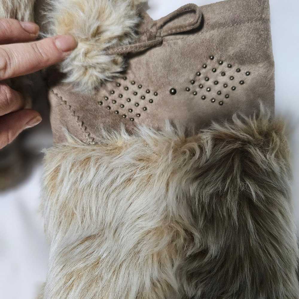 Fur winter boots - image 5