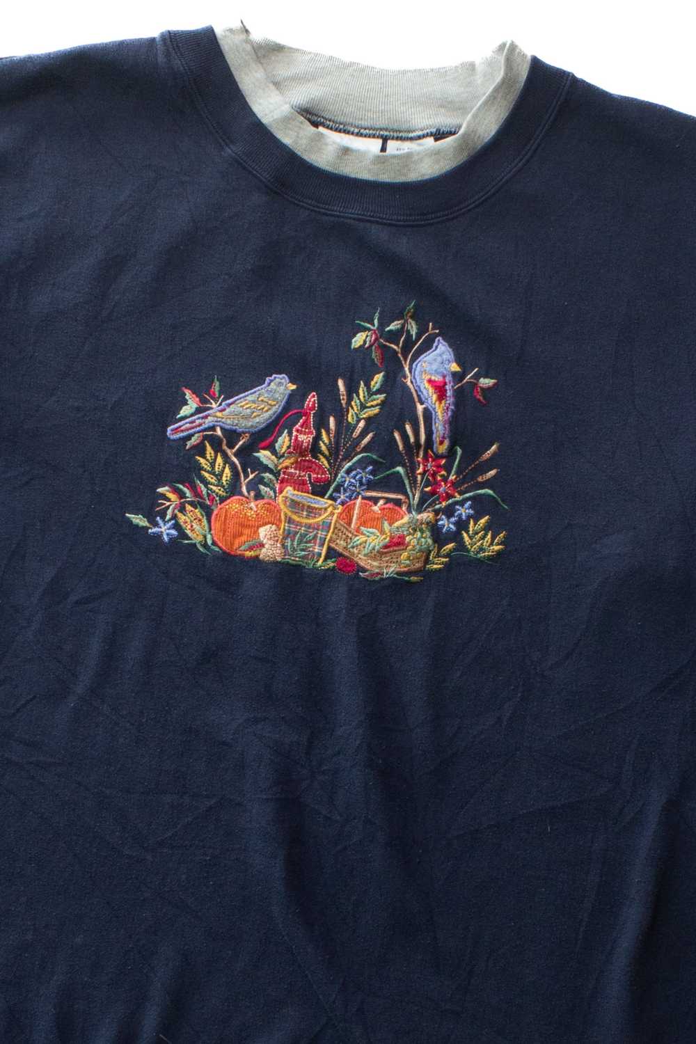 Vintage Blue Birds Fall Sweatshirt (1990s) - image 2