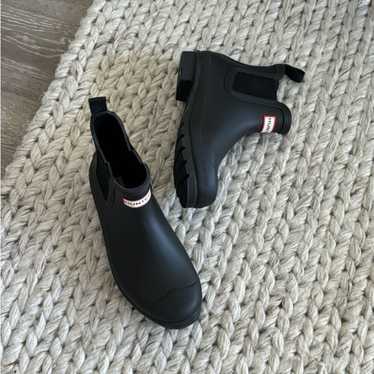 Hunter Women's Original Chelsea Boots - image 1