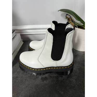 NWOB DR. MARTENS' 2976 Quad Boot In White Size 6