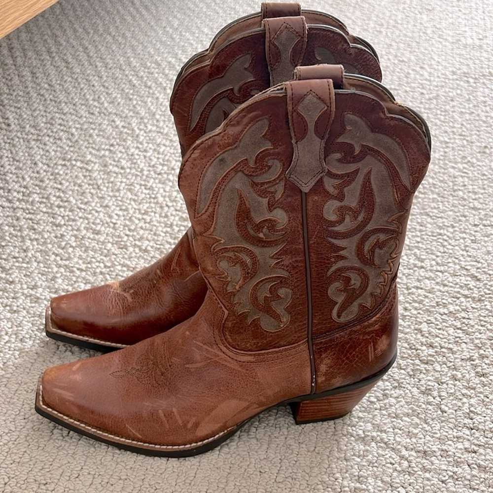 NWOT Ariat D Toe Western Cowboy Cowgirl Boots Sho… - image 1