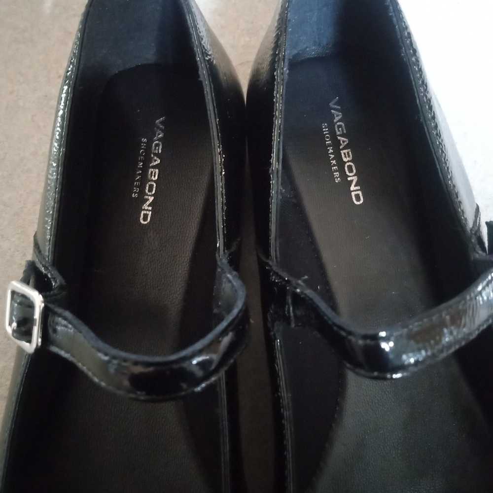 vagabond shoes sz. 40 black patent leather - image 2