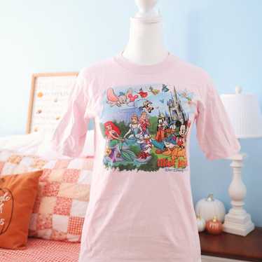 Vintage magic kingdom Disney shirt