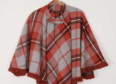 1950s Red and Gray Plaid Cape with Red Satin Lini… - image 1