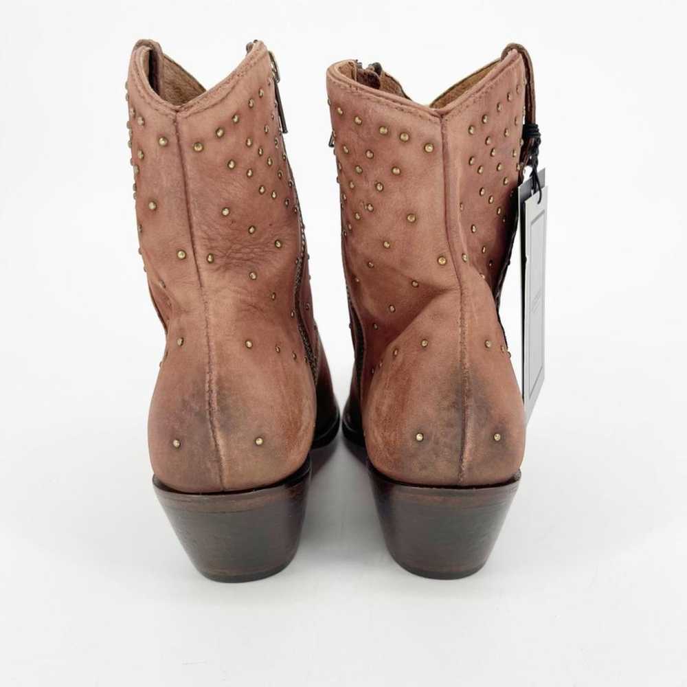 Lucchese Leather western boots - image 8