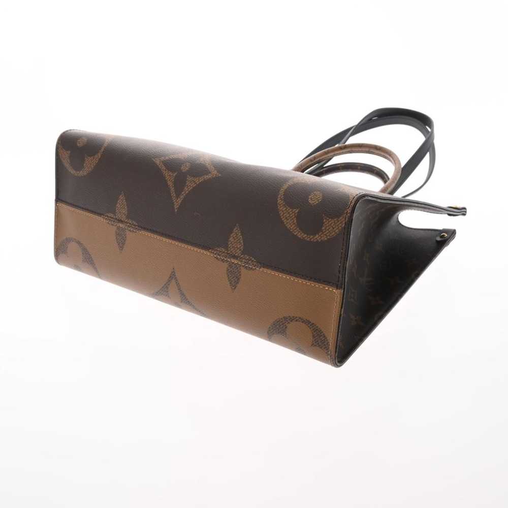 Louis Vuitton Onthego leather handbag - image 4