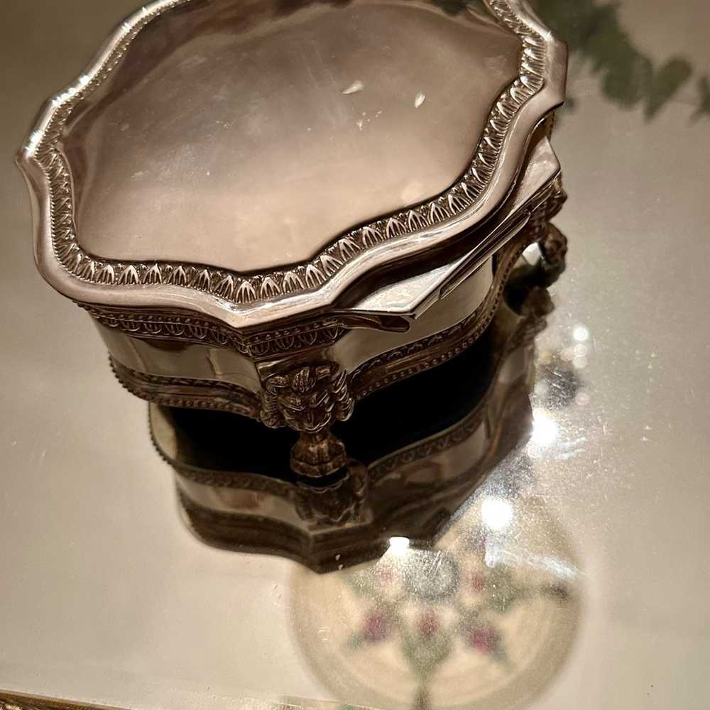 Antique Silver-Plated Jewelry Box with Ornate Det… - image 3