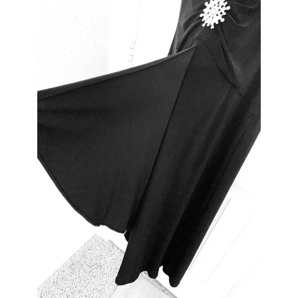 SALE!! NOX FORMAL MAXI GOWN, WOMENS, M, BLACK, V-… - image 4