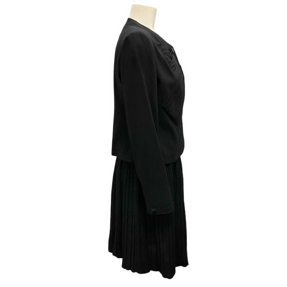 Valentino Garavani Wool skirt suit - image 2