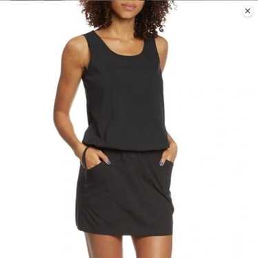 Arc'teryx Black Sleeveless Contenta Athletic Mini 