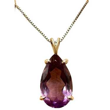 Vintage Womens Necklace 14K Gold Purple Amethyst T