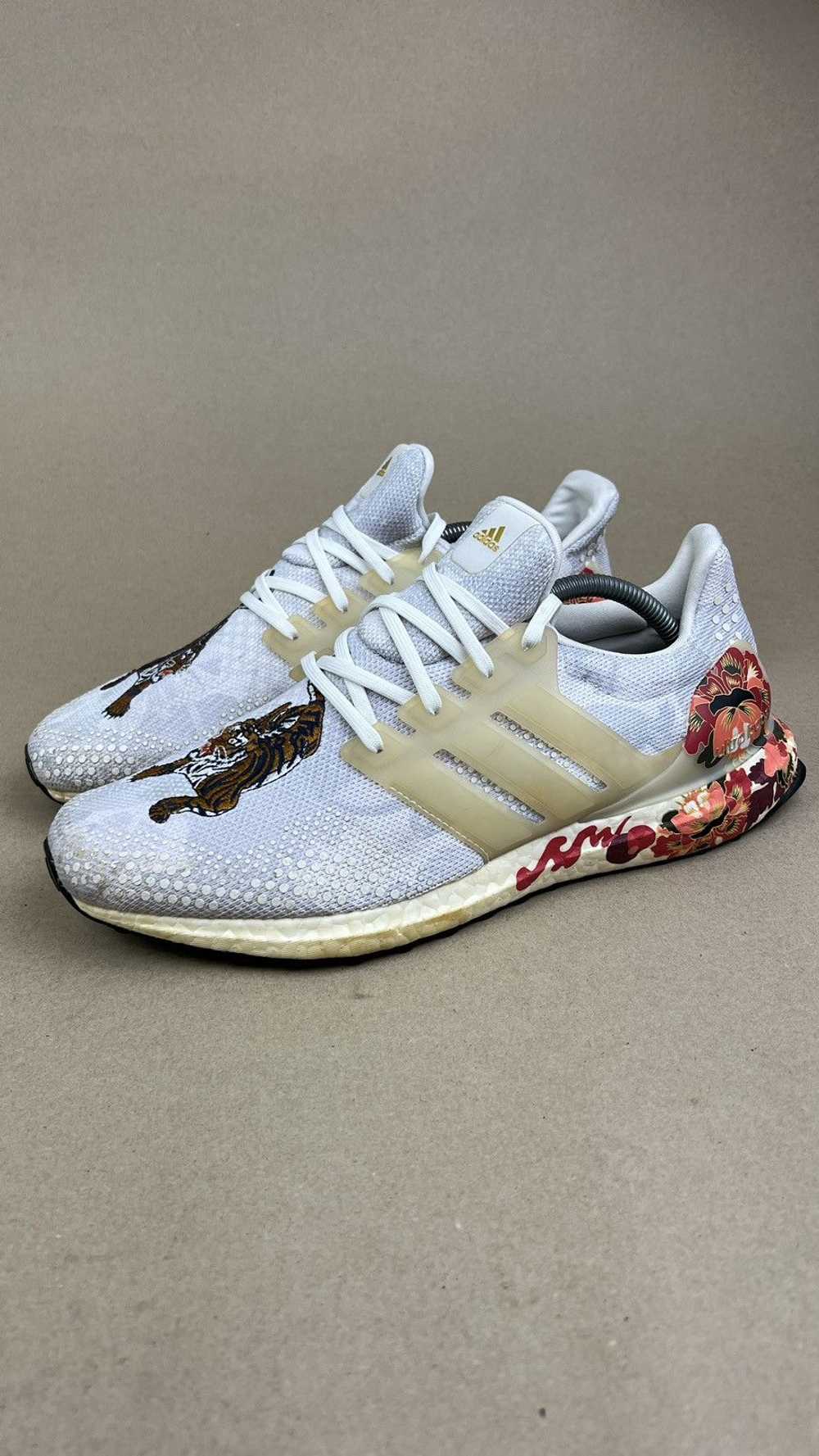 Adidas Adidas Ultra Boost DNA Chinese New Year (2… - image 1