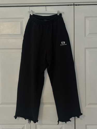 Balenciaga Unity Sports Icon Cropped Sweatpants