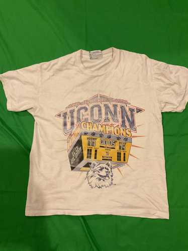 Ncaa × Streetwear × Vintage 1988 UConn Huskies Cha