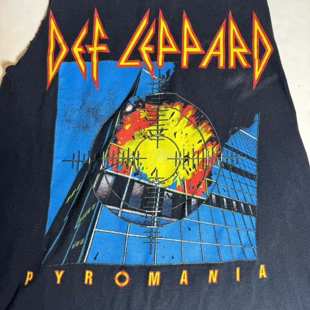 Band Tees × Def Leppard × Streetwear Def Leppard … - image 2