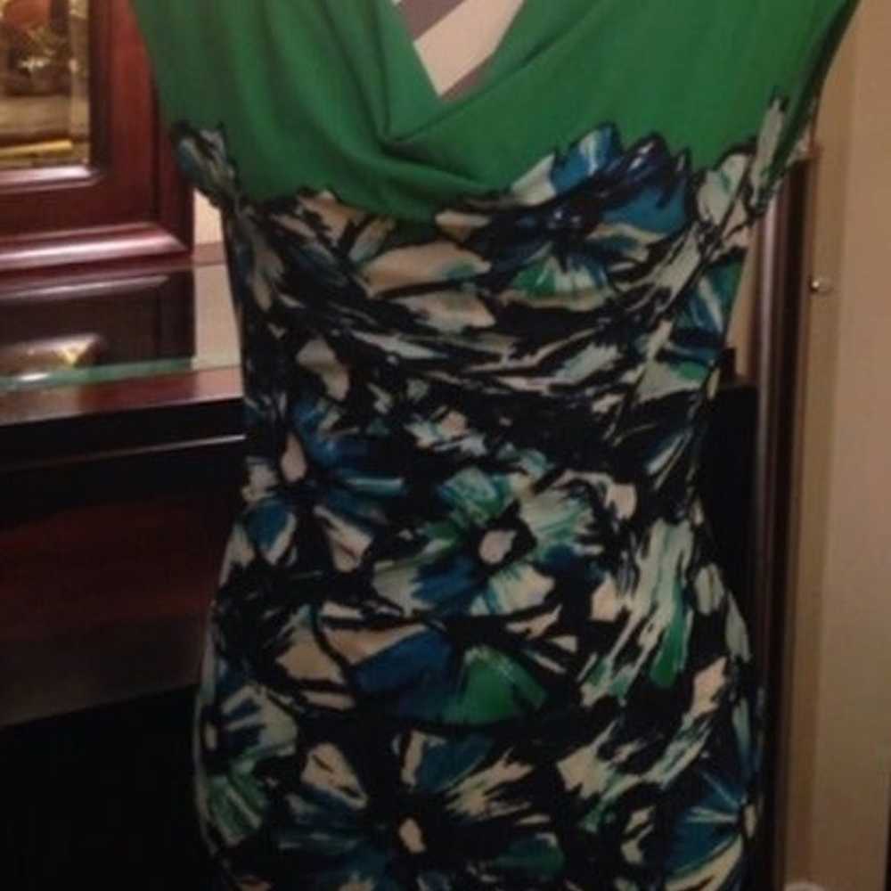 BCBGMaxazria Floral Green Navy Blue Drap Large - image 3