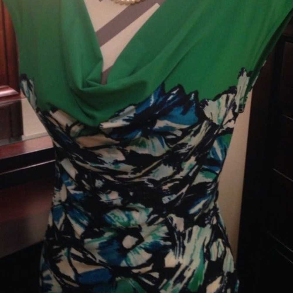 BCBGMaxazria Floral Green Navy Blue Drap Large - image 4