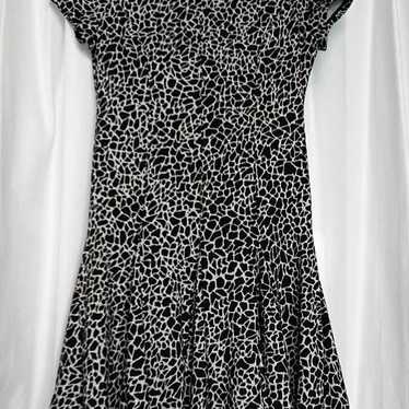 Calvin Klein short sleeve knee-length dress, size… - image 1