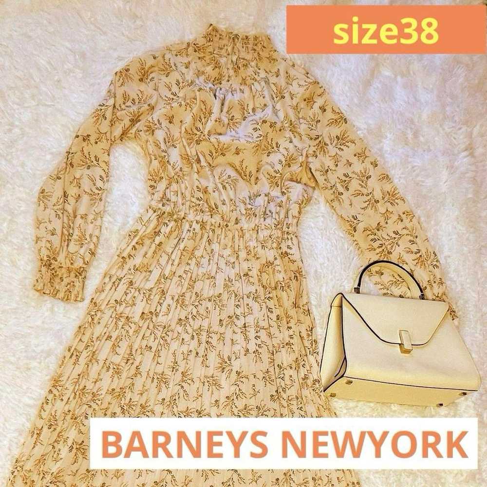 BARNEYS NEW YORK Floral Dress in excellent condit… - image 1