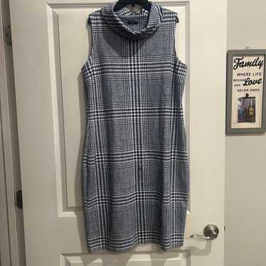 J. McLaughlin midi dress size XL