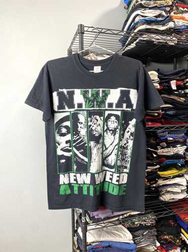 Rap Tees × Streetwear × Vintage Vintage Compton NW