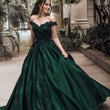 NAVY BLUE ball gown