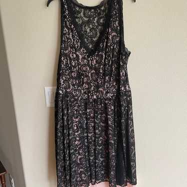 Black and pink mid length dress