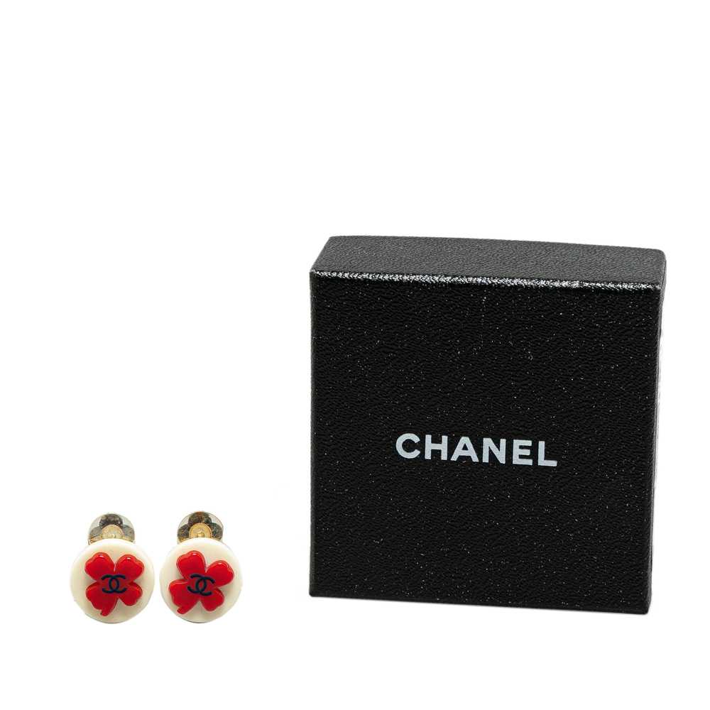 White Chanel CC Resin Clover Clip On Earring - image 4