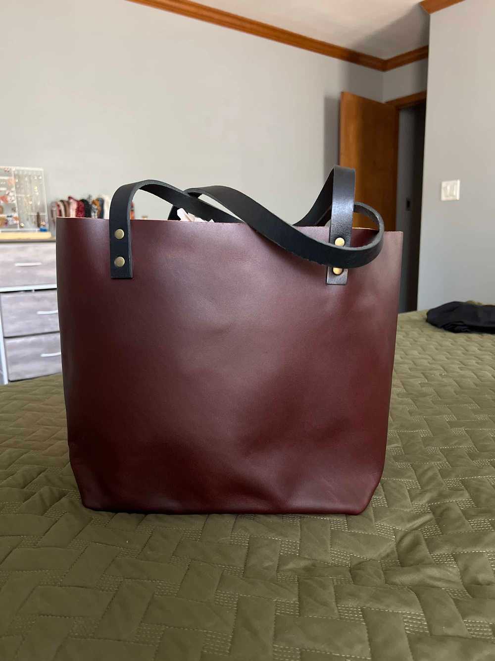 Portland Leather 'Almost Perfect' Leather Tote Bag - image 4