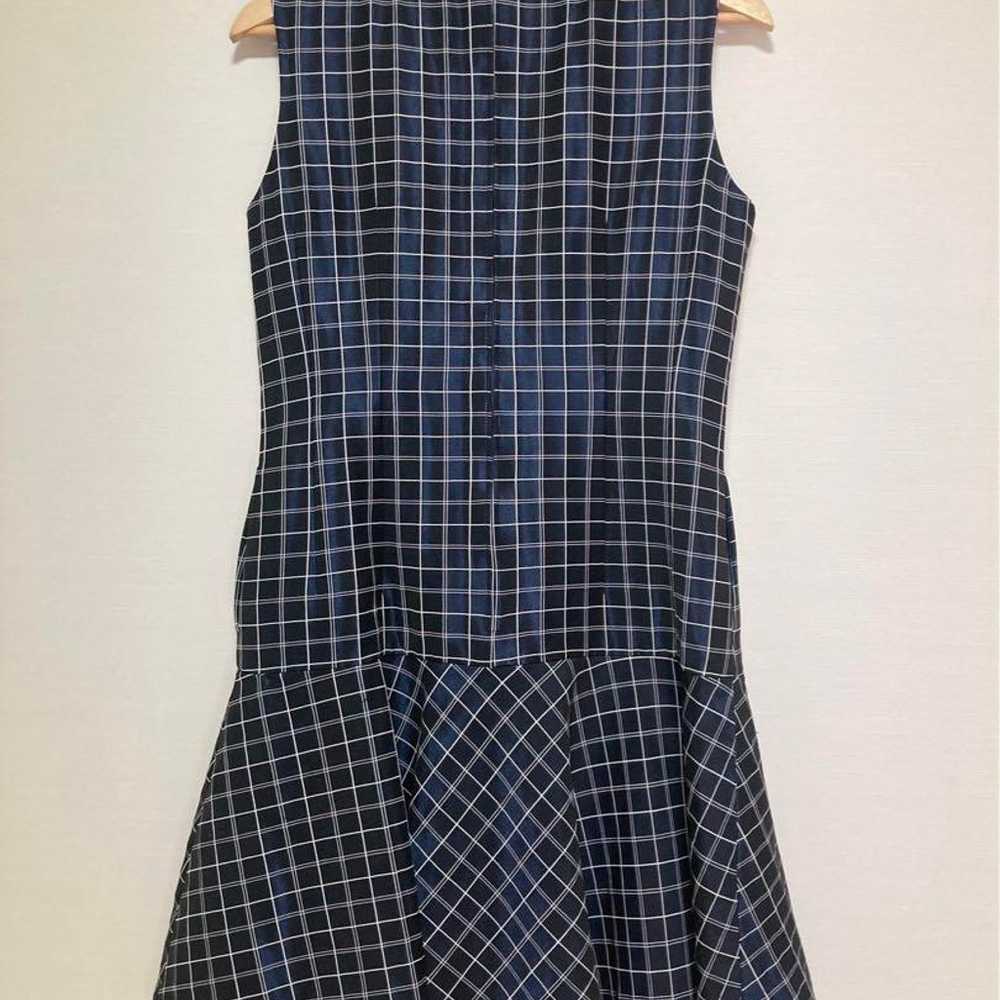 Rene lattice pattern navy sleeveless dress - image 2