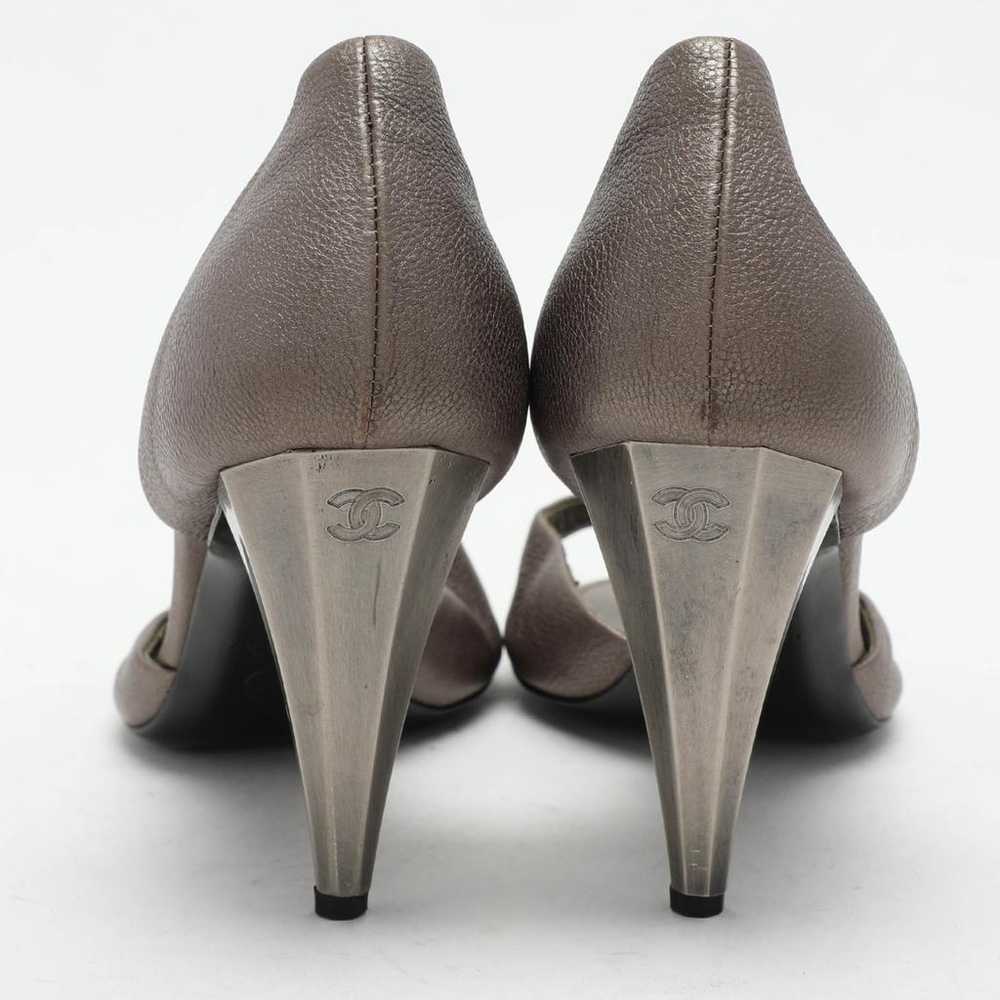 Chanel Leather heels - image 4